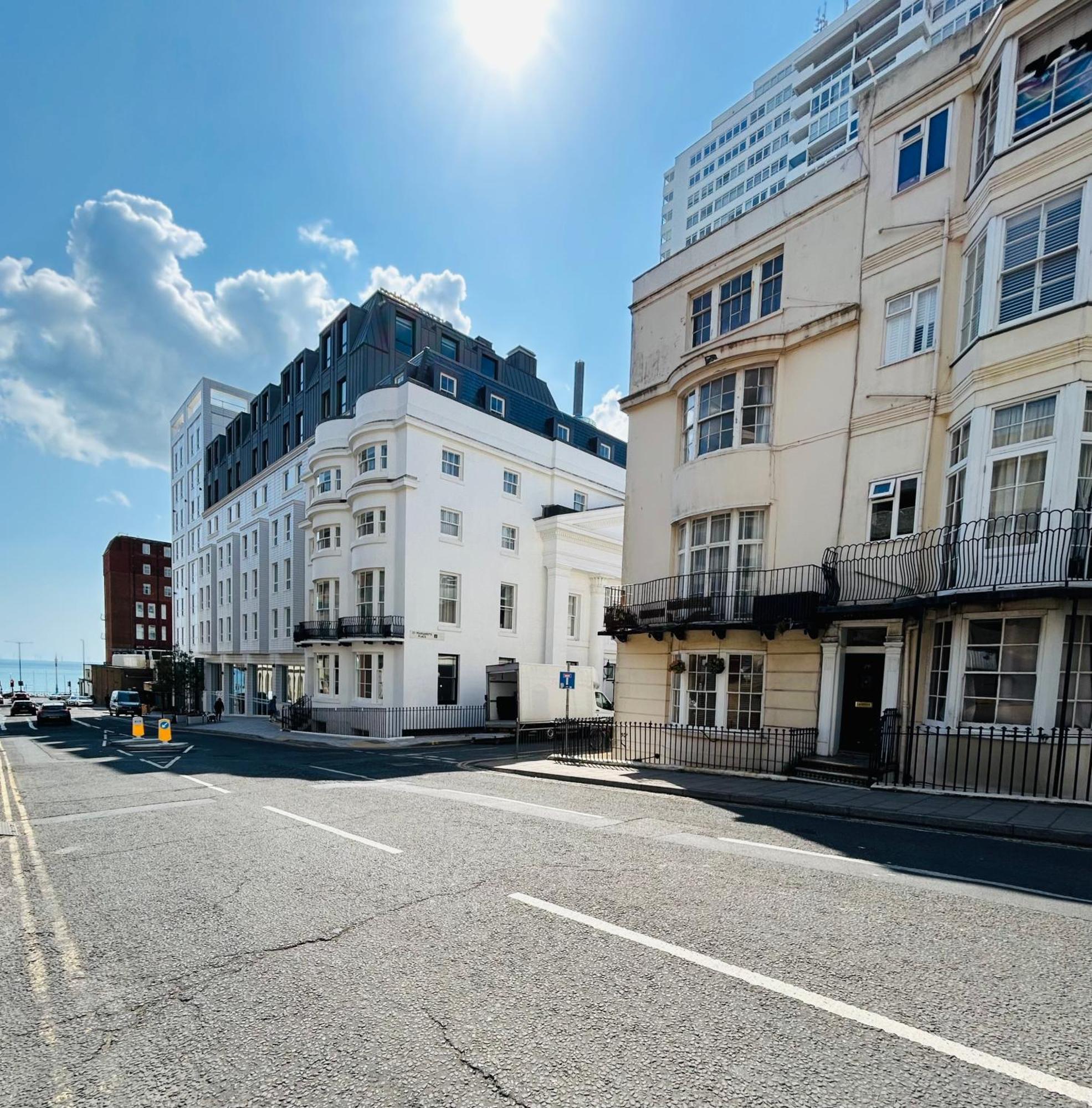 Two Top Central Beach Studios - Also Separate Spa Cabin And Watersports Brighton Exterior photo